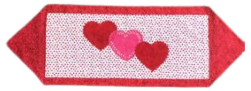 10 Minute Table Runner - Valentine's Day