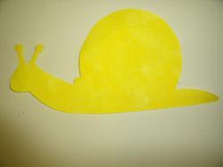 Snail Laser Cut Appliques (Size: with FUSIBLE - 5"W, Color: Tonal - Yellow, Direction: Facing right)