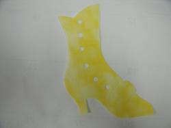 Victorian Boot Laser Cut Appliques (Size: with FUSIBLE - 6"H, Color: Tonal - Pastel Yellow, Direction: Facing right)