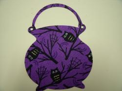 Cauldron w/Handle Laser Cut Appliques (Size: with FUSIBLE - 5"W , Color: Purple w/Owls)