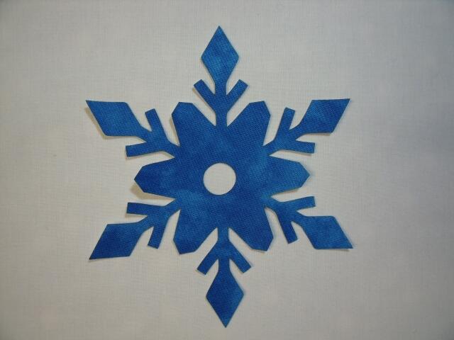 Snowflake Design #5 Laser Cut Appliques (Size: 6", Color: Tonal - Blue)