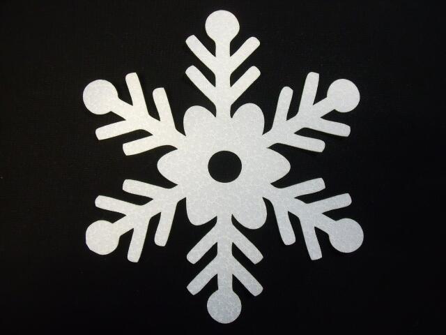 Snowflake Design #4 Laser Cut Appliques (Color: White Floral, Size: with FUSIBLE - 5")