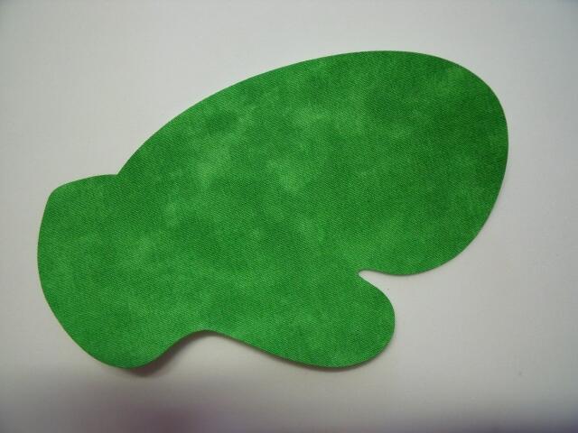 Christmas Mitten Laser Cut Appliques (Size: with FUSIBLE - 6"H, Color: Tonal - Green, Direction: Facing left)