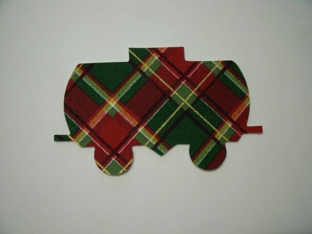 Christmas Train Tank Car Laser Cut Appliques (Size: with FUSIBLE - 4"H, Color: Red & Green Plaid)