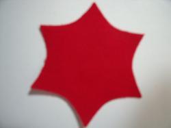 Flower Center Pointed Laser  Cut Appliques (Size: with FUSIBLE - 2.25"H, Color: Red  )