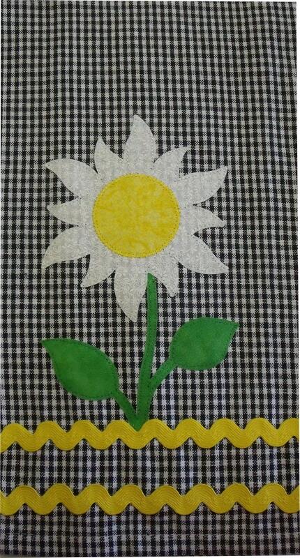 Towel Applique Kit - Daisy Laser Cut  (Price: Kit)