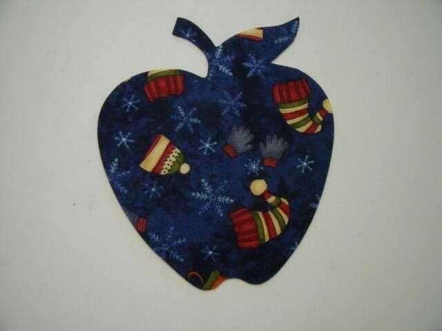 Christmas Apple Laser Cut Appliques (Size: with FUSIBLE - 5"H, Color: Blue Hats & Mittens)