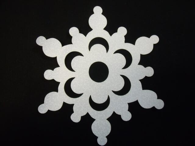 Snowflake Design #3 Laser Cut Appliques (Size: with FUSIBLE - 4", Color: White Floral)