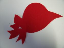 Hat / Sunbonnet Laser Cut Appliques (Size: with FUSIBLE - 4"W, Color: Red , Direction: Facing right)